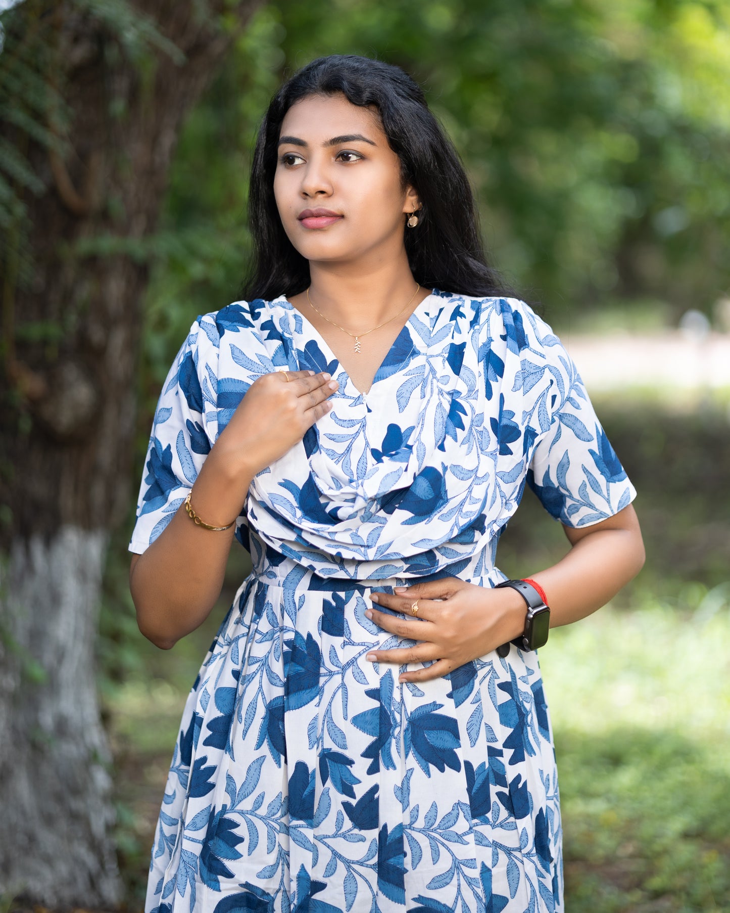 Feeding Dupatta Attached Zipper Maternity Wear – White with Blue Leaf Print