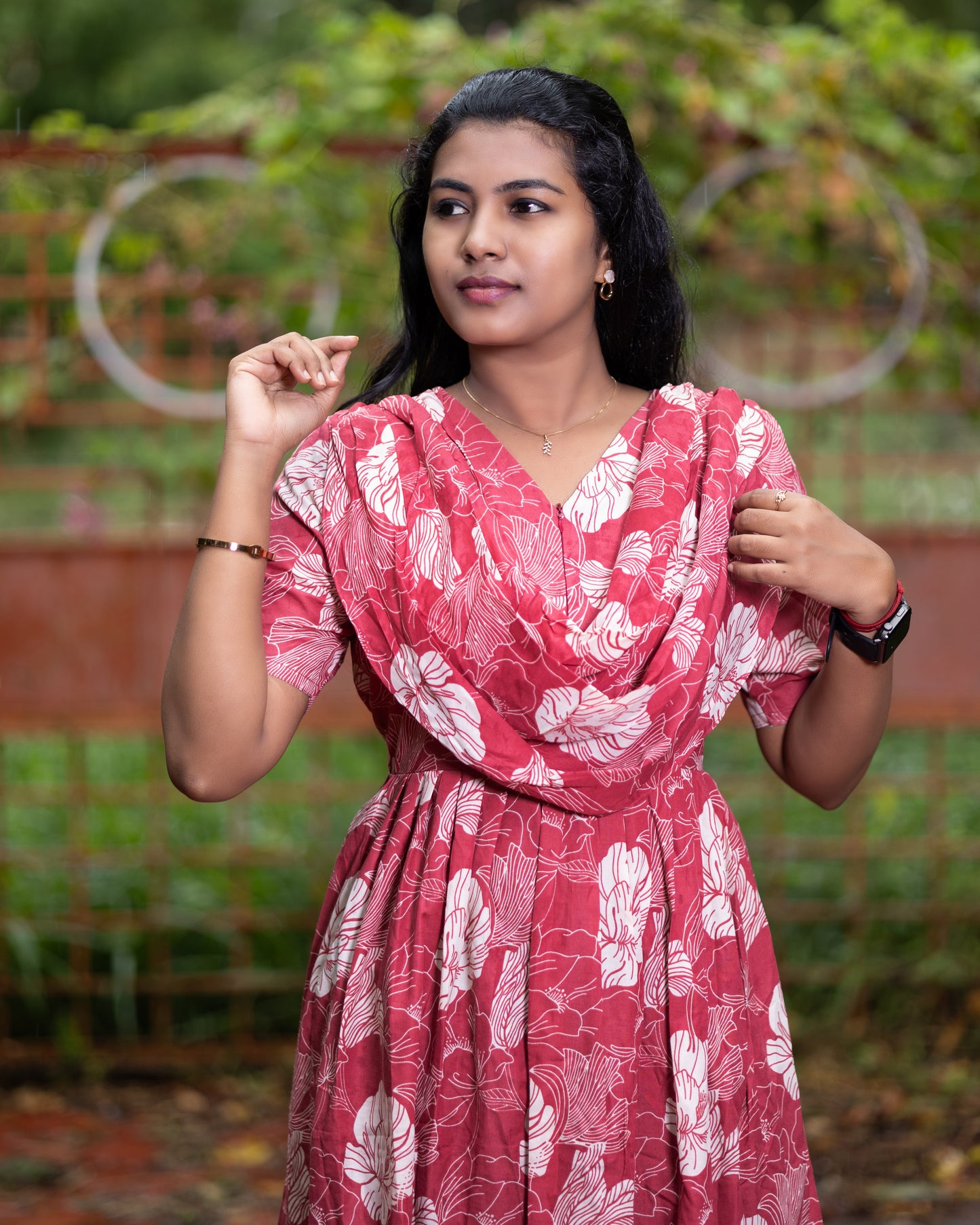 Feeding Dupatta Attached Zipper Maternity Wear – Red with White Design