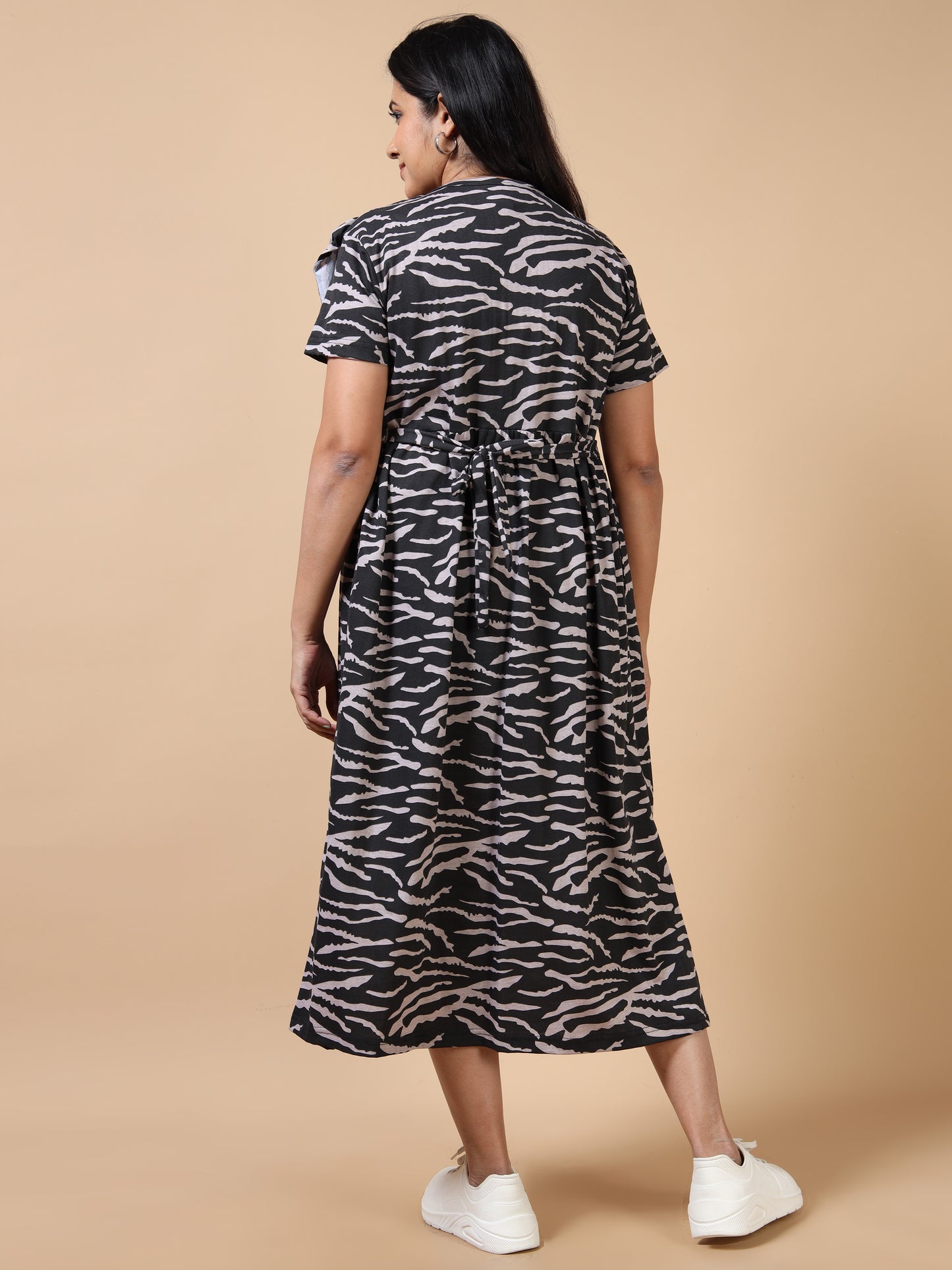 Zipless Feeding Maternity Gown with Attached Dupatta-Black with Grey Zebra Print