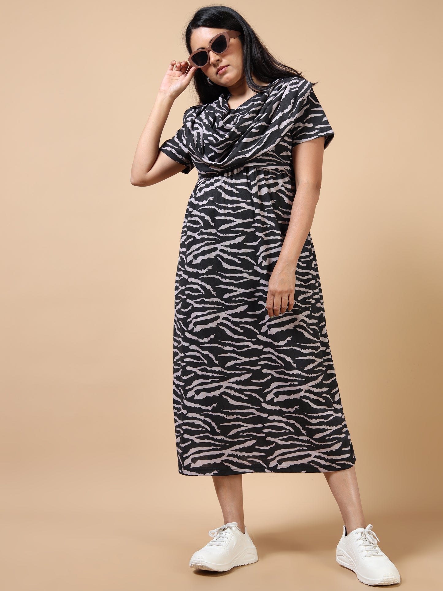 Zipless Feeding Maternity Gown with Attached Dupatta-Black with Grey Zebra Print