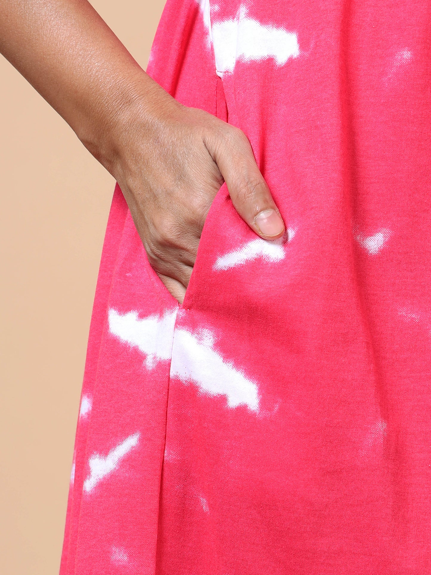 Zipless Feeding Maternity Dress –Hot Pink Tie-Dye with White Cloud-style patterns