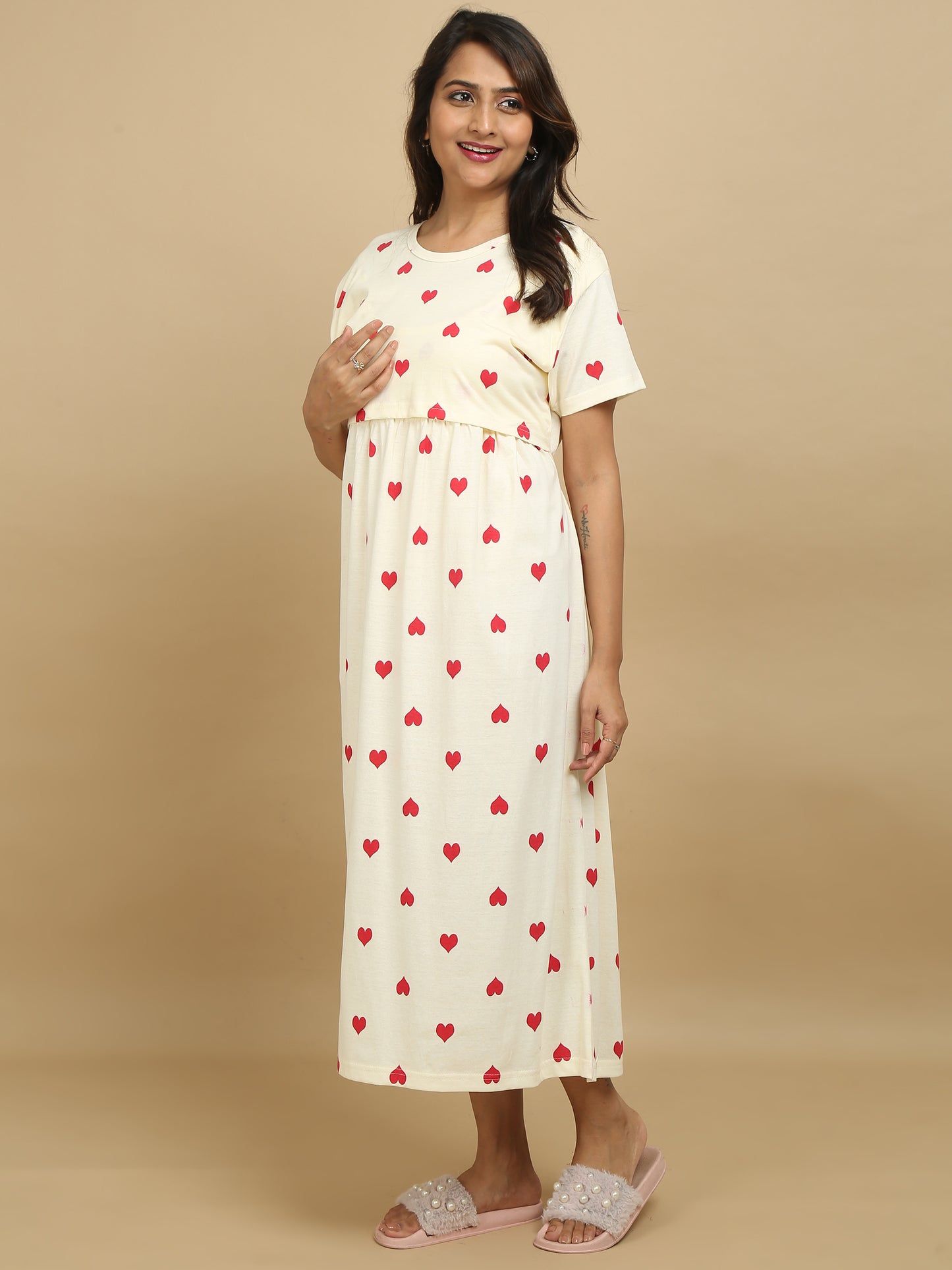 Zipless Feeding Maternity Dress –Cream with Red Hearts
