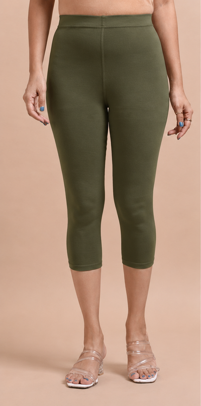 3/4 Capri Leggings –olive green