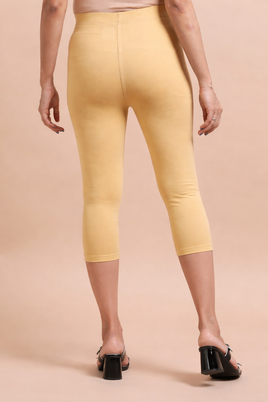 3/4 Capri Leggings – Sandal